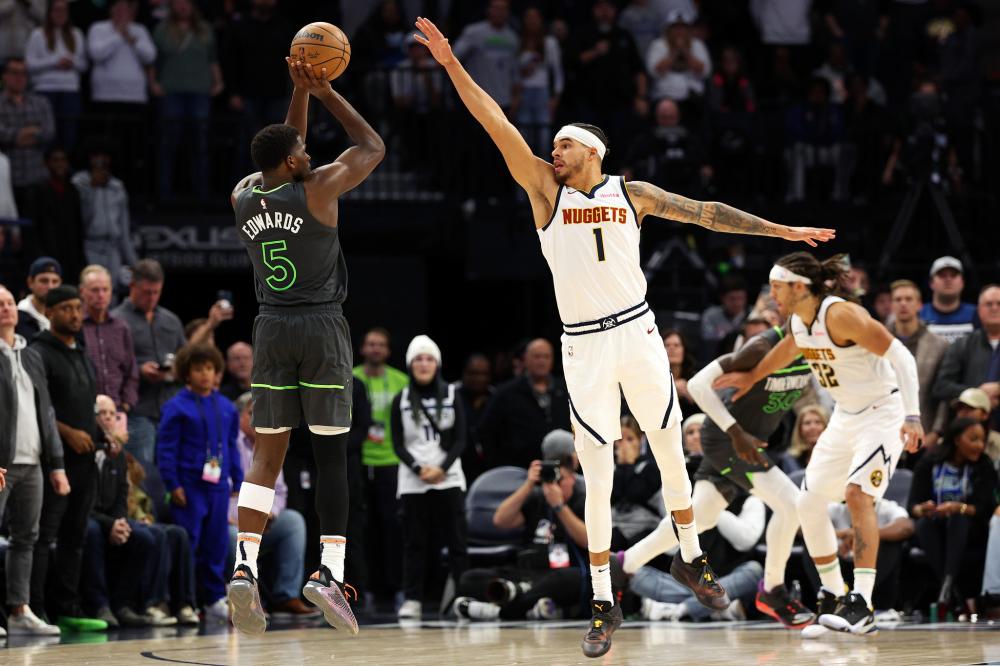 赛中抓住机 赛中抓住机