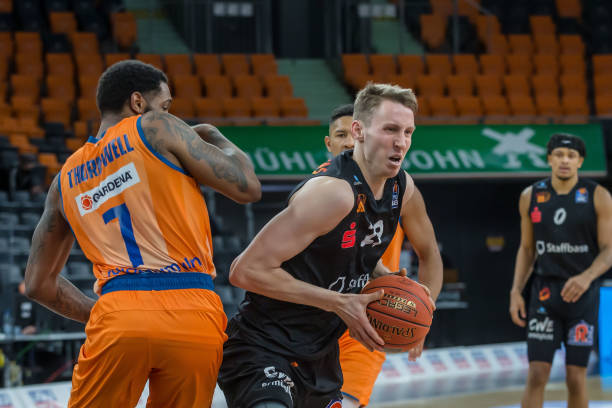 某位年轻棋 某位年轻棋