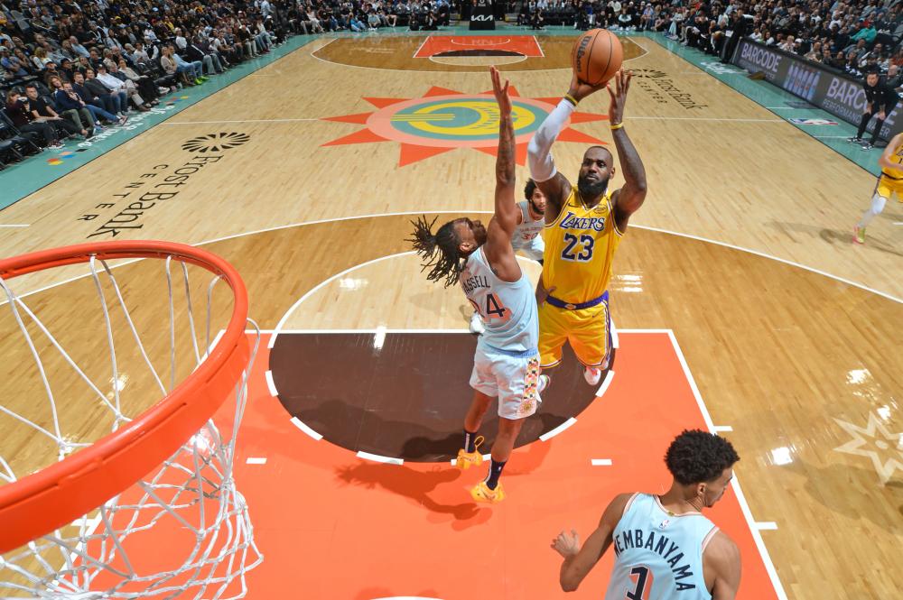 阵中的三位 阵中的三位